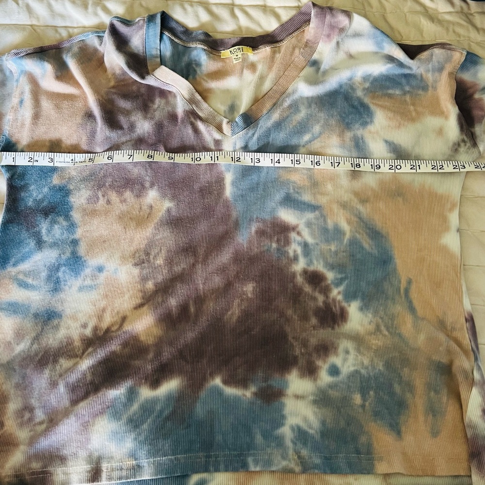 Kori America Top Tie-Dye boho V-Neck Long Sleeve Medium - Picture 4 of 6